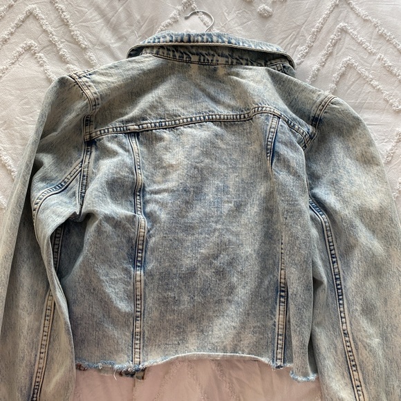Jean jacket - Picture 4 of 4